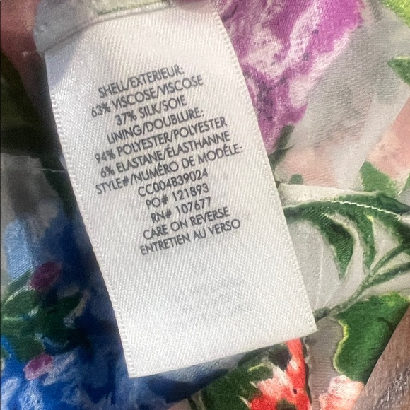 Alice + Olivia Multicolor Floral Sheer V-Neck Blouse - Picture 5 of 8